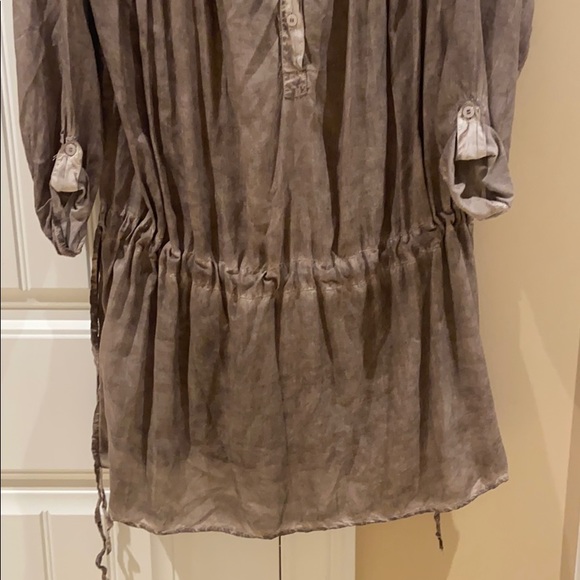 Dress - Picture 3 of 6